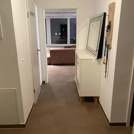 Apartment Helle Grosszuegige Ruhige Dreizimmerwohnung In Altstadtnaehe Mit Kostenlosem Tiefgaragenstellplatz *